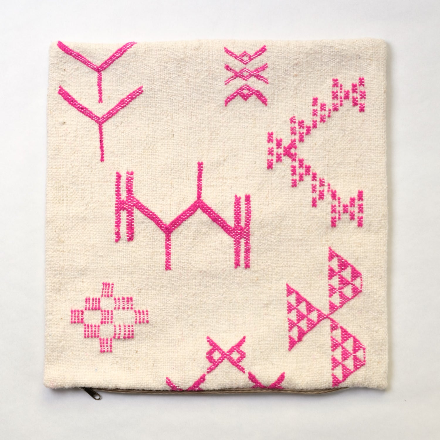Hand-woven cushion IMLIL